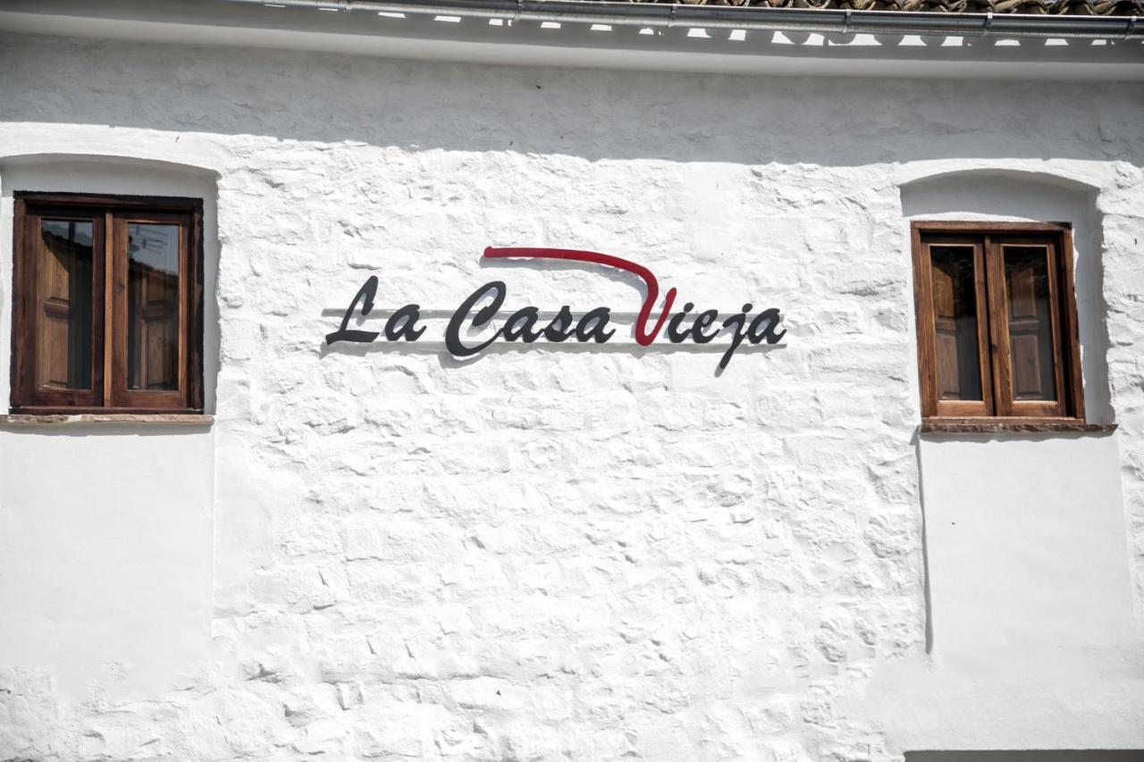 Apartamentos Turisticos La Casa Vieja Sabiote Εξωτερικό φωτογραφία