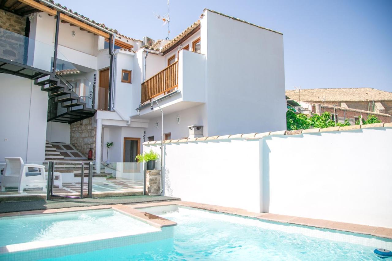 Apartamentos Turisticos La Casa Vieja Sabiote Εξωτερικό φωτογραφία