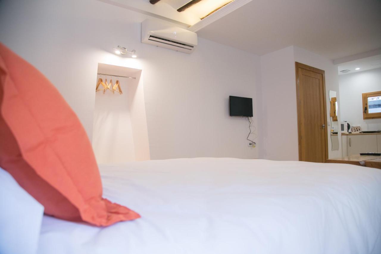 Apartamentos Turisticos La Casa Vieja Sabiote Εξωτερικό φωτογραφία